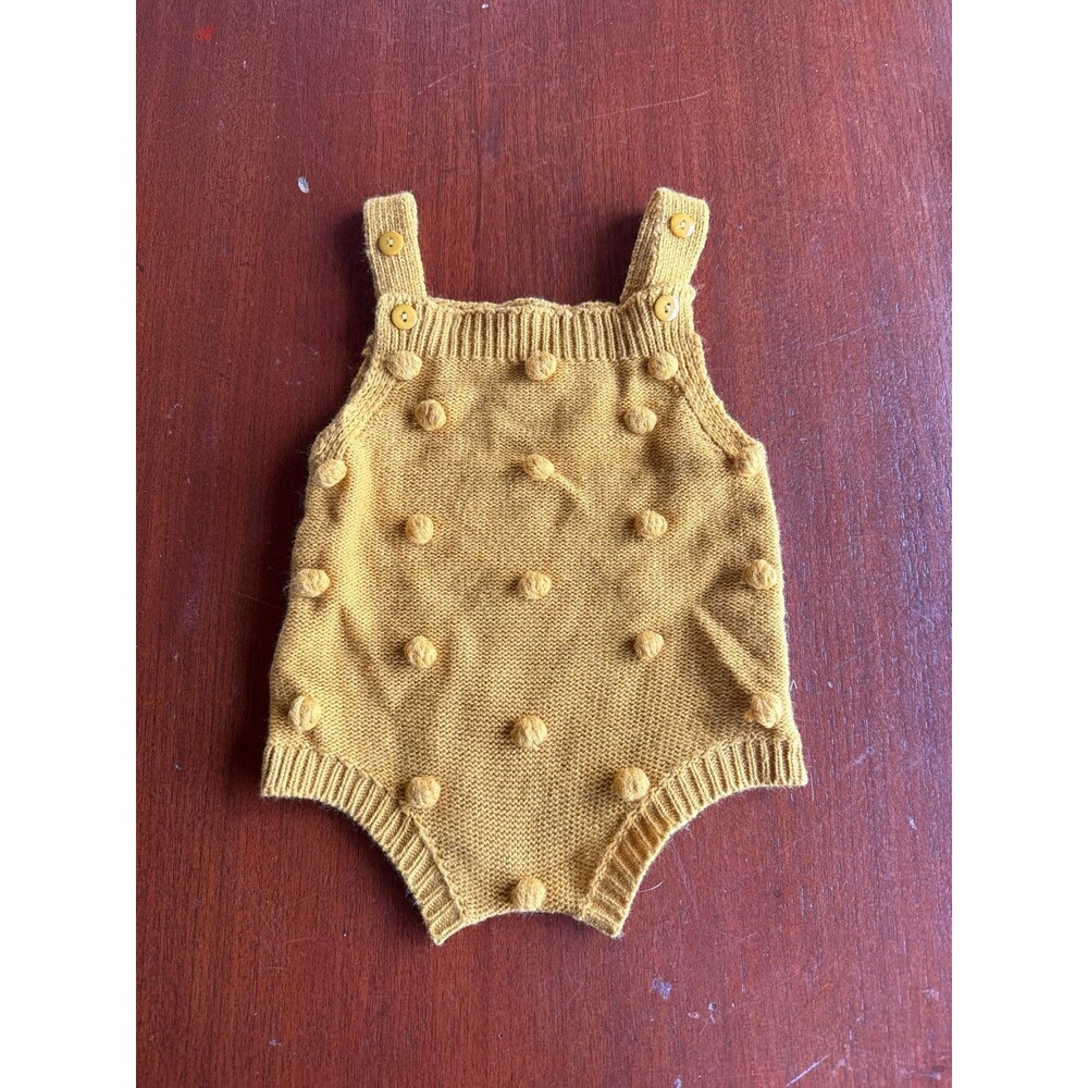 CHUBBY BUBBY BEAR KNIT BOHO poms Romper